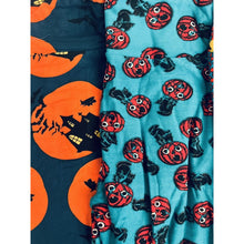 Load image into Gallery viewer, Lularoe Women&#39;s Halloween Leggings One Size LOT OF 7 NWT!