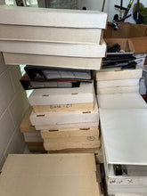 Load image into Gallery viewer, Lot of 1,000 Mixed NFL, MLB, NHL, MLB Sports Cards. Holos, Refractors, Rookies &amp; More