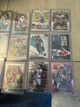 Load image into Gallery viewer, Lot of 1,000 Mixed NFL, MLB, NHL, MLB Sports Cards. Holos, Refractors, Rookies &amp; More