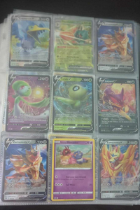 1,000 Pokemon Cards mixed Holos, Non Holos, Reverse Holos & More