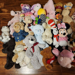 Mixed Plush Lot Bulk Stuffed Animal Lovey Toy Reseller Various Lot 1 30+ Pieces