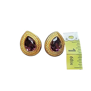 👁️ VINTAGE SWAROVSKI PEAR-SHAPED AMETHYST GOLD TONE PIERCED EARRINGS